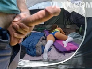 Lồn em khít anh địt mà chỉ muốt ra Mysaaat